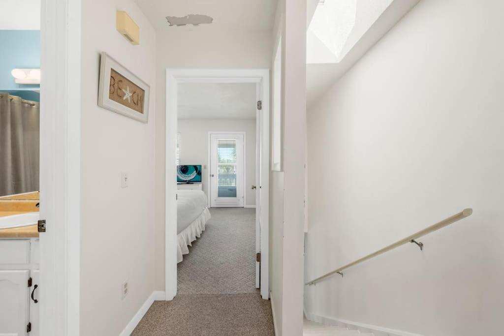 New! Steps To White Sand Beaches! Pool & Grill! 2Br 2Ba Panama City Beach Eksteriør billede