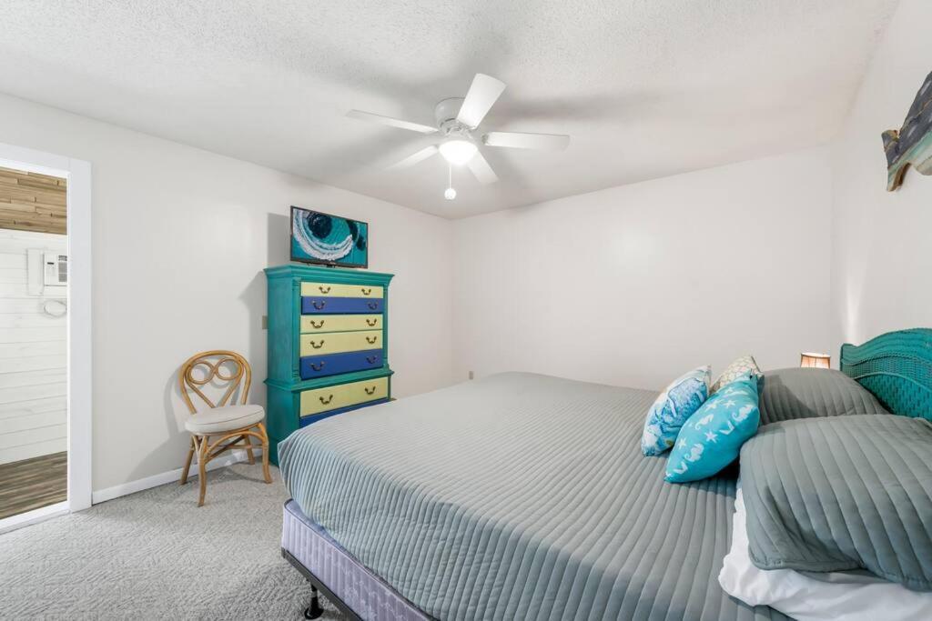 New! Steps To White Sand Beaches! Pool & Grill! 2Br 2Ba Panama City Beach Eksteriør billede